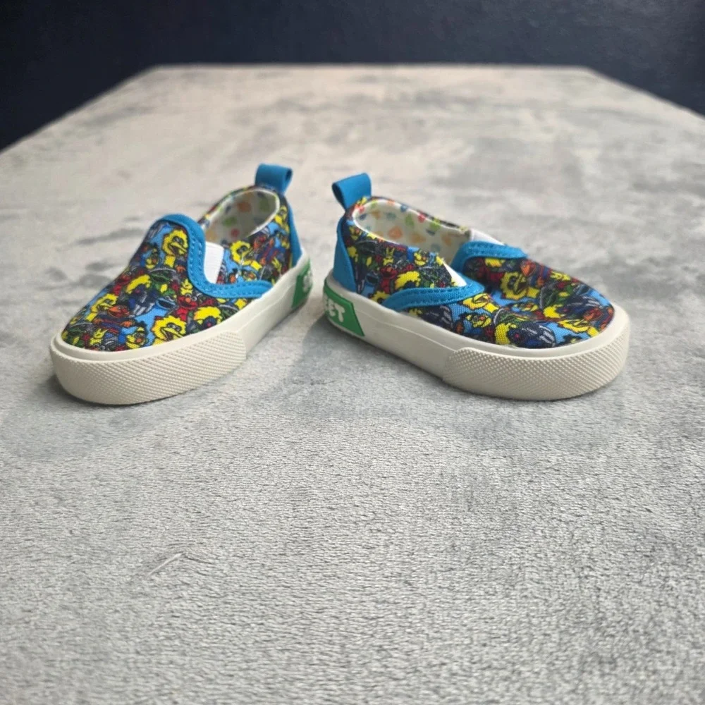Toddler Sesame Street Print Slip On Shoes Size 3 -Big Bird